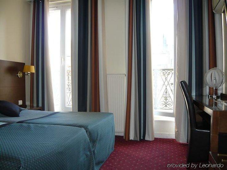 Hotel Paris Rivoli Oda fotoğraf