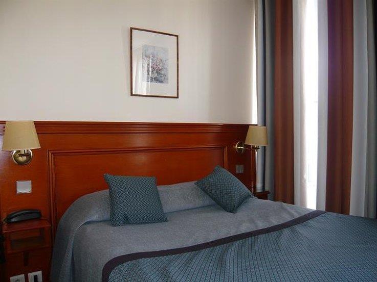 Hotel Paris Rivoli Oda fotoğraf